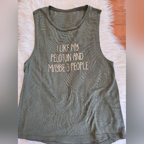 Peloton Green Muscle Tee Relaxed Fit Boxy Style - Picture 1 of 3